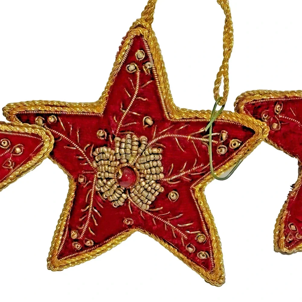 Vintage Red Velvet & Gold Ribbon Embellished Christmas Tree Ornaments (3)